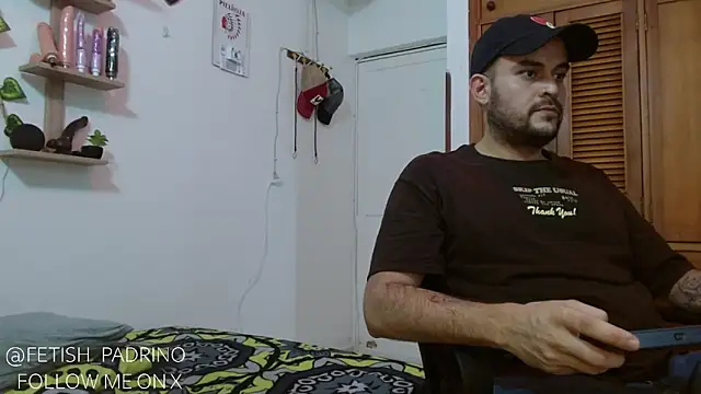 fetish padrino online show from 03.06.25