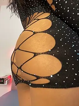 Snapshot of bonnie_18x chatting on 12.29.24 bonnie 18x online show from 12.29.24