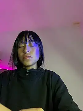 Snapshot of bonnie_18x chatting on 02.14.25 bonnie 18x online show from 02.14.25