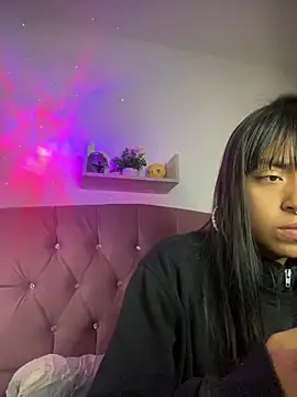 Snapshot of bonnie_18x chatting on 02.22.25 bonnie 18x online show from 02.22.25