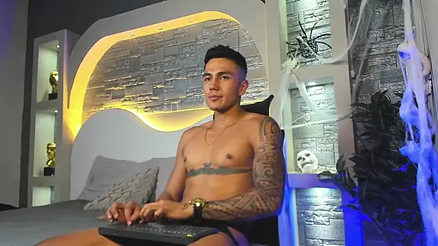 Aron Bolt online show from 11.01.25