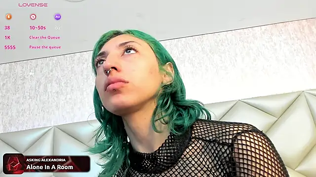 Im gaia online show from 10.04.25