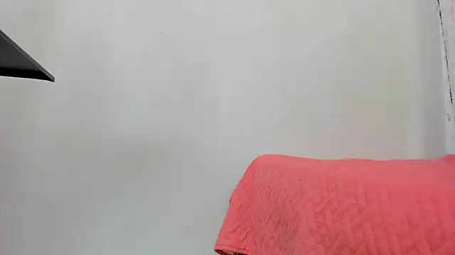 Snapshot of Amy_wats0n chatting on 12.29.24 Amy wats0n online show from 12.29.24