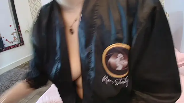 Snapshot of Amy_wats0n chatting on 03.07.25 Amy wats0n online show from 03.07.25