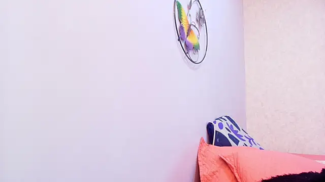 Amy wats0n online show from 10.05.25