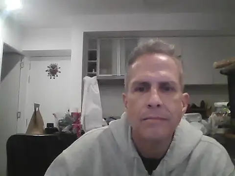 Snapshot of Diegoperrote682661 chatting on 10.02.25 Diegoperrote682661 online show from 10.02.25