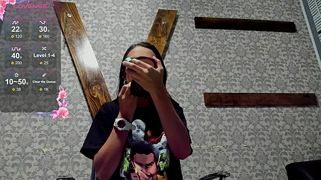 Mia scarlet69 online show from 02.12.25