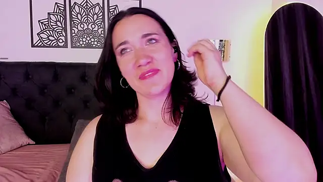 kyoakane online show from 01.25.25