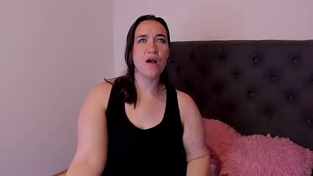 kyoakane online show from 02.13.25