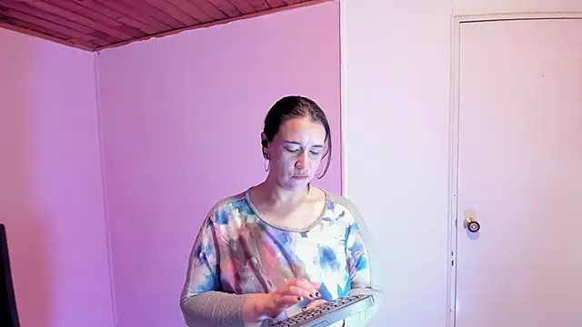 kyoakane online show from 03.22.25