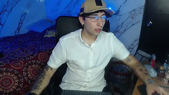 Snapshot of Dereck_Dickson chatting on 01.17.26 Dereck Dickson online show from 01.17.26