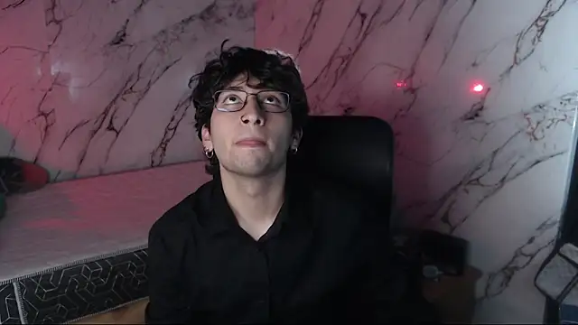 Dereck Dickson online show from 04.07.26