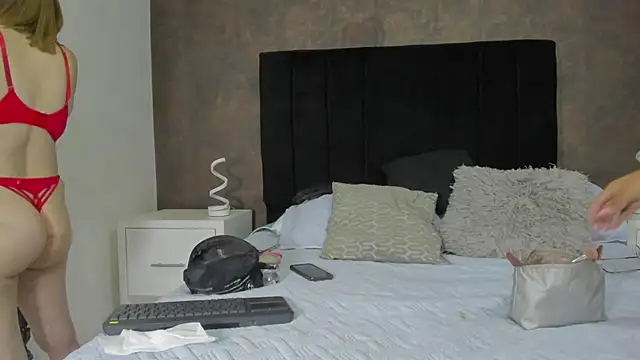 NaxaAndLexi  online show from 02.04.25