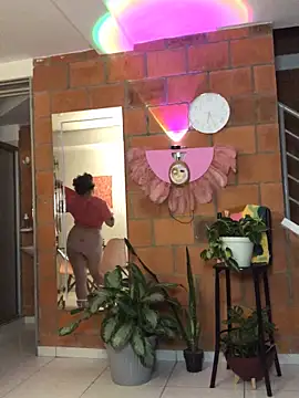 Snapshot of karlahush chatting on 10.21.25 karlahush online show from 10.21.25