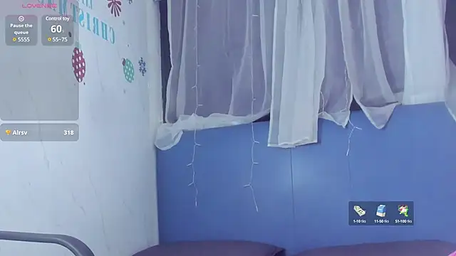 Snapshot of MarieMyller chatting on 01.08.25 MarieMyller online show from 01.08.25