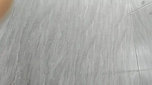 Snapshot of MarieMyller chatting on 02.24.25 MarieMyller online show from 02.24.25