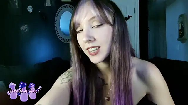 thevixenviolet online show from 10.18.25