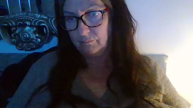 Tillieuk online show from 06.03.26
