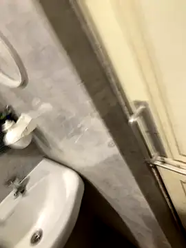 satrr xxx online show from 10.19.25