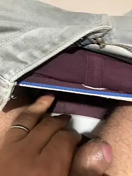 satrr xxx online show from 10.23.25