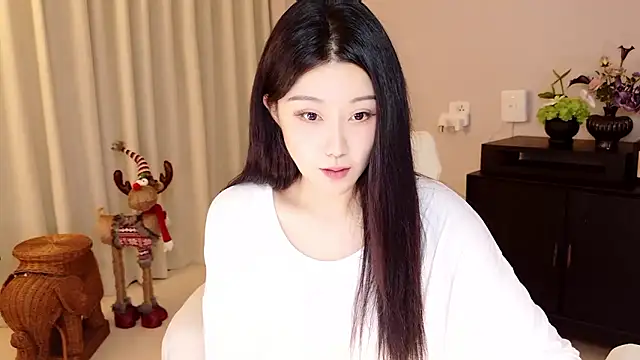 Snapshot of Lucky-baby chatting on 06.10.26 Lucky-baby online show from 06.10.26
