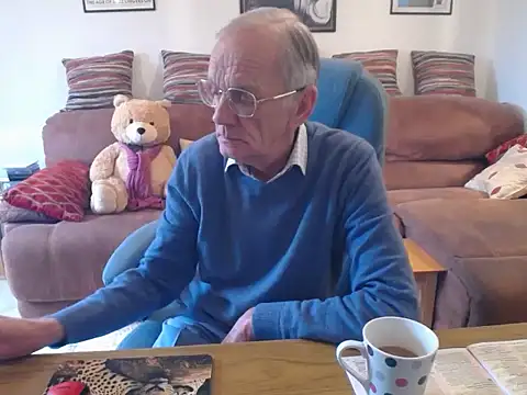 Snapshot of Ferret7777 chatting on 10.14.25 Ferret7777 online show from 10.14.25