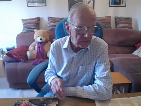 Snapshot of Ferret7777 chatting on 10.29.25 Ferret7777 online show from 10.29.25