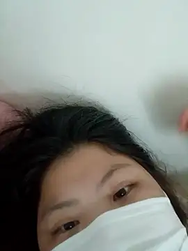 Snapshot of hello098712 chatting on 10.10.25 hello098712 online show from 10.10.25