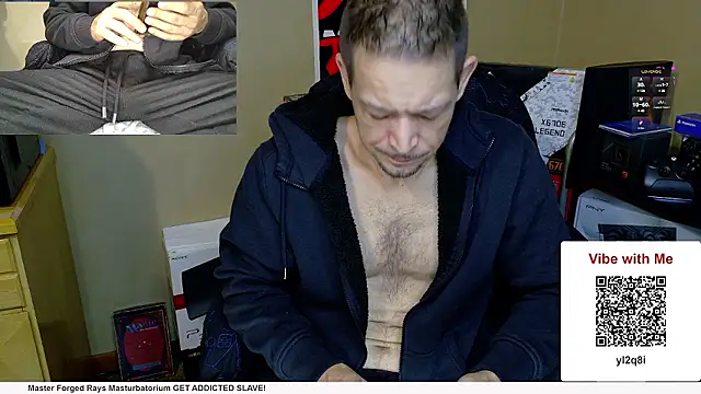 Snapshot of MasterForgedRayy chatting on 12.02.24 MasterForgedRayy online show from 12.02.24