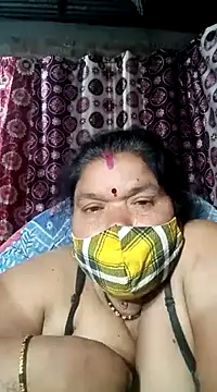 Hot Falguni online show from 02.12.25