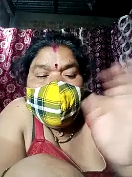 Hot Falguni online show from 02.14.25