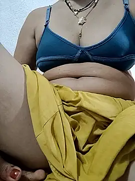 Hot Falguni online show from 09.23.25