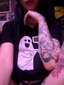 MissMidnightUK online show from 10.24.25