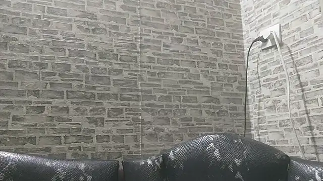 Snapshot of EdithManning chatting on 03.03.25 EdithManning online show from 03.03.25