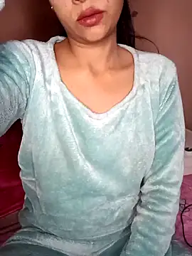 Snapshot of maftel chatting on 02.04.25 maftel online show from 02.04.25