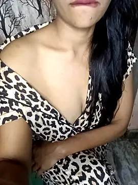 Snapshot of maftel chatting on 03.23.25 maftel online show from 03.23.25