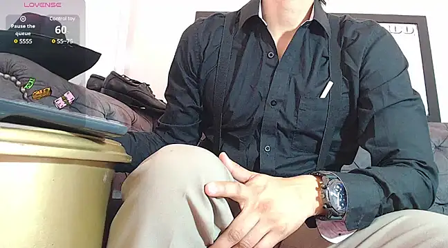angelbianchii online show from 12.11.24