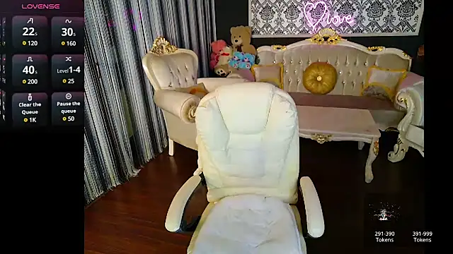 Snapshot of AllWay chatting on 03.01.25 AllWay online show from 03.01.25