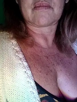 Kasandra Ho online show from 11.25.25