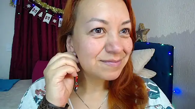 Snapshot of Delilah_Belmont chatting on 12.23.24 Delilah Belmont online show from 12.23.24