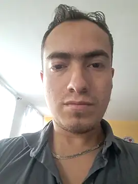 Snapshot of dragon1006 chatting on 02.10.25 dragon1006 online show from 02.10.25