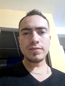 Snapshot of dragon1006 chatting on 02.28.25 dragon1006 online show from 02.28.25