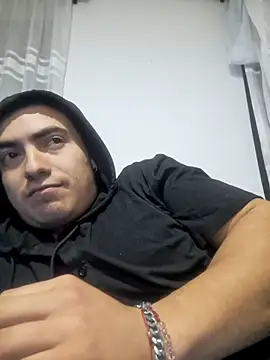 Snapshot of dragon1006 chatting on 03.07.25 dragon1006 online show from 03.07.25