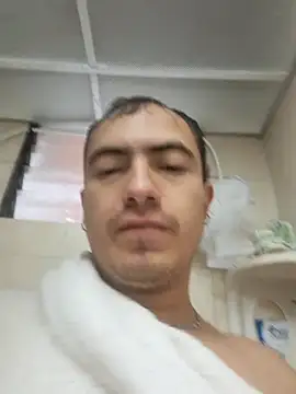 Snapshot of dragon1006 chatting on 03.10.25 dragon1006 online show from 03.10.25