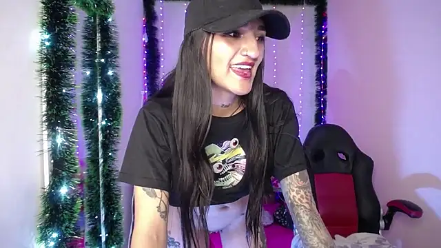 amelierouss online show from 12.20.24