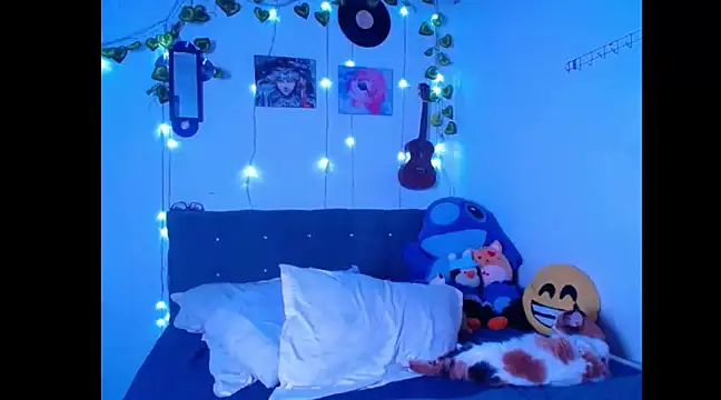 Caitlynwheler online show from 01.26.25