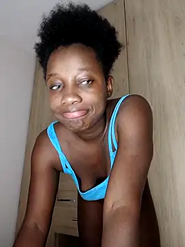 Snapshot of kharoll chatting on 10.09.25 kharoll online show from 10.09.25