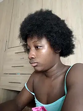 Snapshot of kharoll chatting on 10.10.25 kharoll online show from 10.10.25