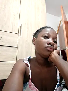 Snapshot of kharoll chatting on 10.14.25 kharoll online show from 10.14.25