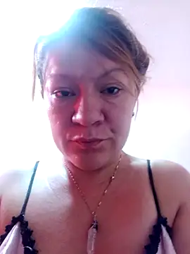 Skylar-Vox- online show from 10.24.25